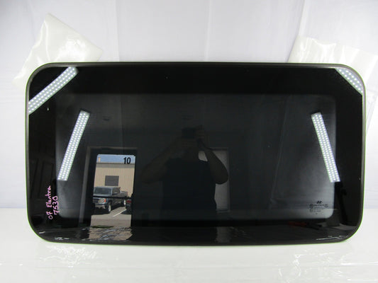 2007-2009 Hyundai Elantra Sedan GLS or Se Sunroof Sun Moon Roof Top Glass OEM