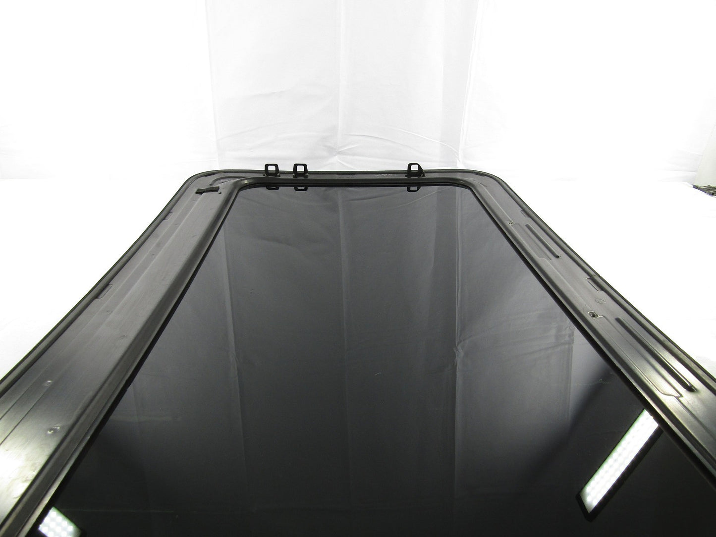2003-2009 Kia Sorento Sunroof Sun Roof Glass Panel 81610-3E000 OEM