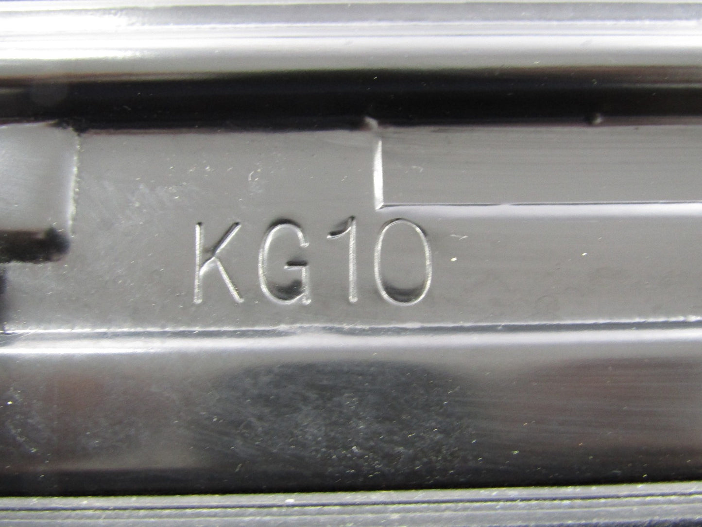 2003-2009 Kia Sorento Sunroof Sun Roof Glass Panel 81610-3E000 OEM