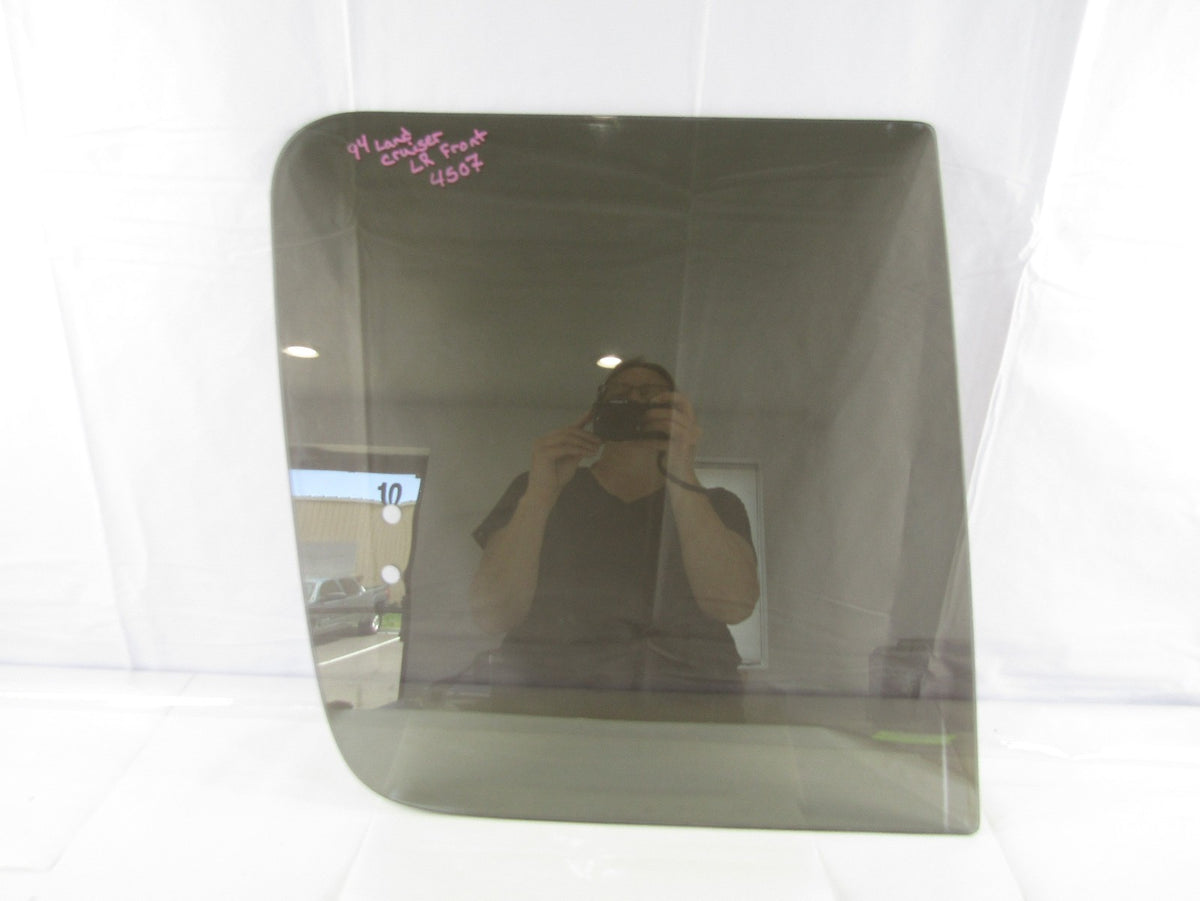91-97 Toyota Land Cruiser Left Front Sliding Quarter Glass Window 62712-60160