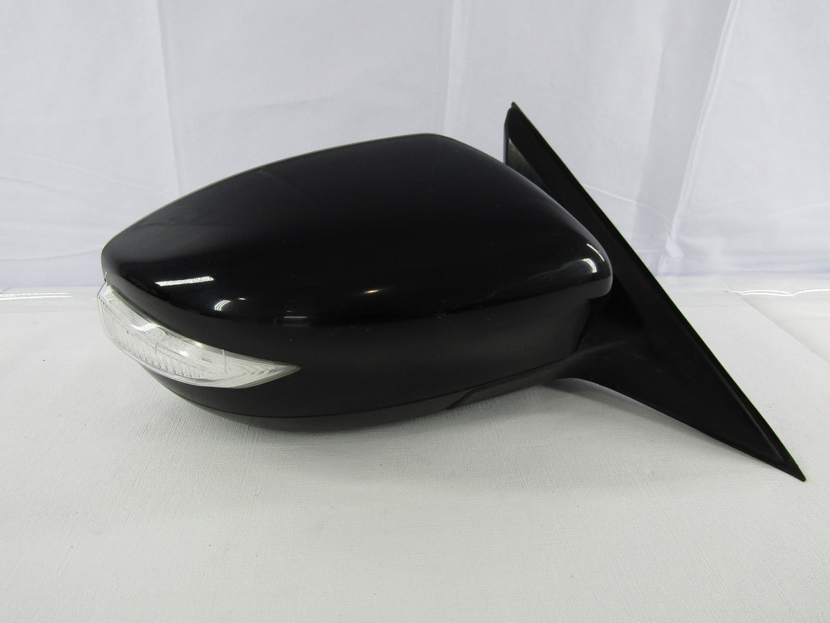 2013-2018 Nissan Altima Right Power 6-WIRE Side Mirror Turn Signal 963013TH3A