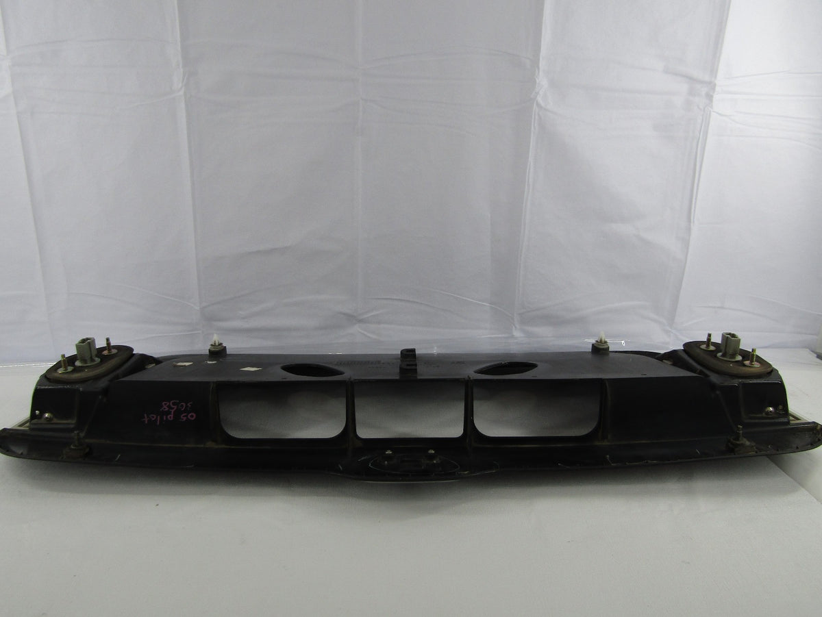 03-05 Honda Pilot License Plate Rear Panel Emblem Badge Trim OEM 74890-S9VA-A000