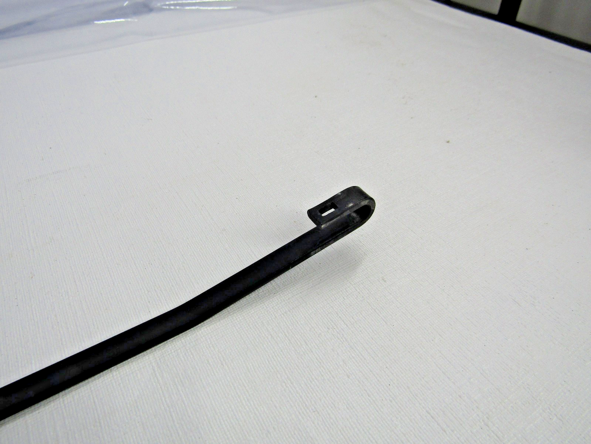 2012-2016 Subaru Impreza Right Windshield Wiper Arm OEM 86532FG060