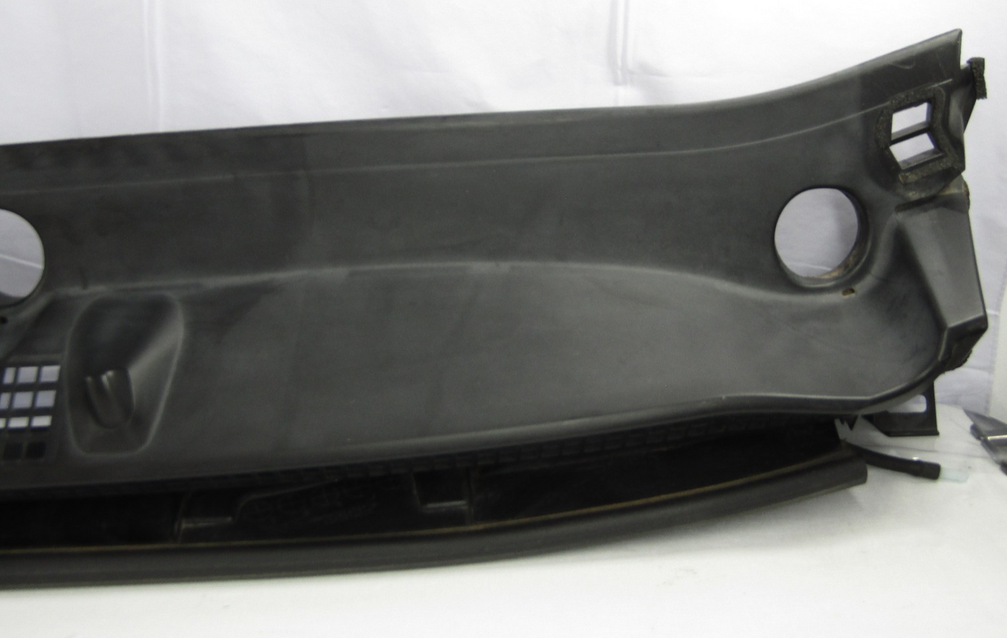 2015-2016 Subaru Impreza Front Windshield Cowl Vent Panel Cover OEM