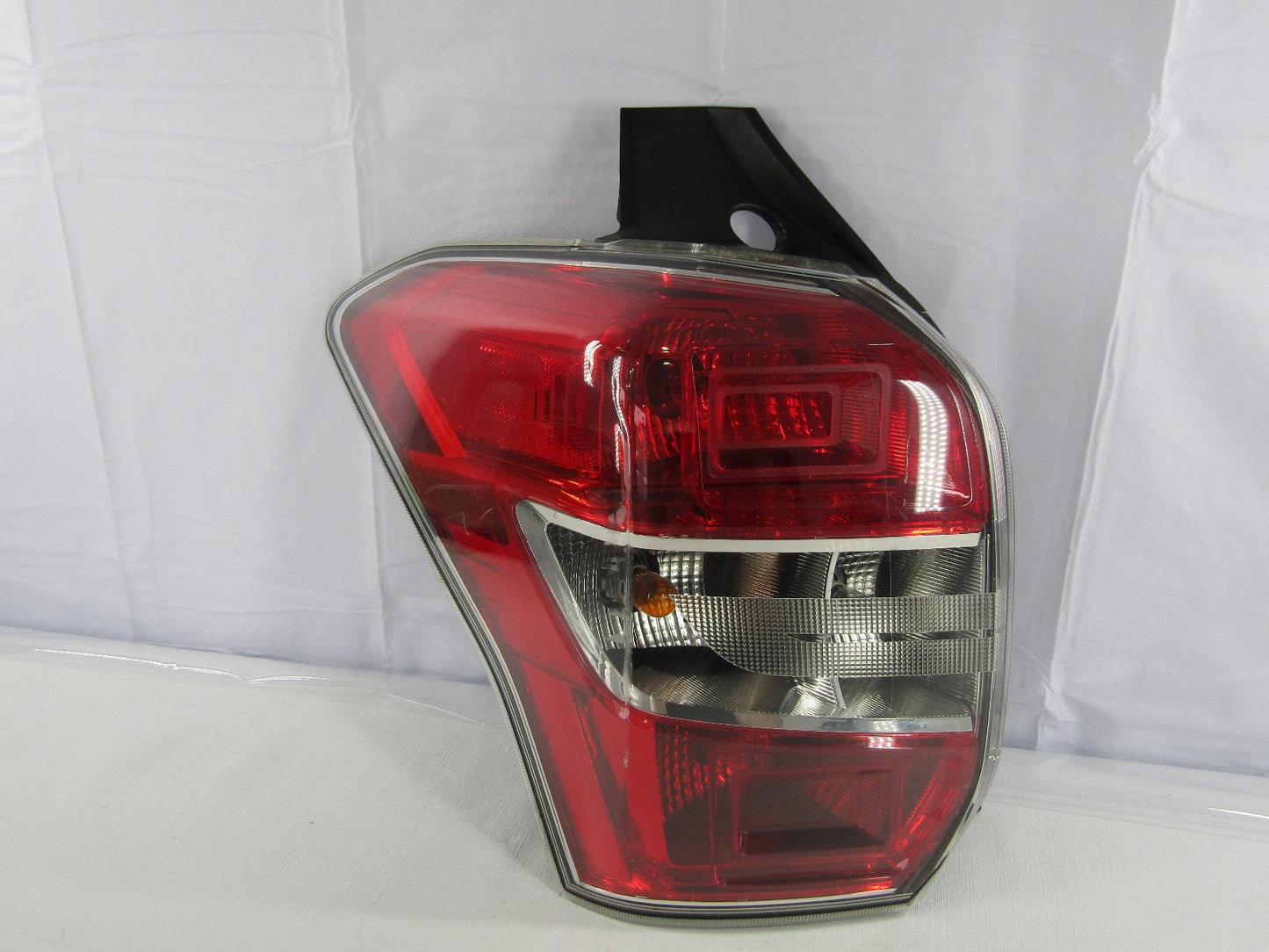 2014-2016 Subaru Forester Tail Light Left Rear Side Assembly OEM