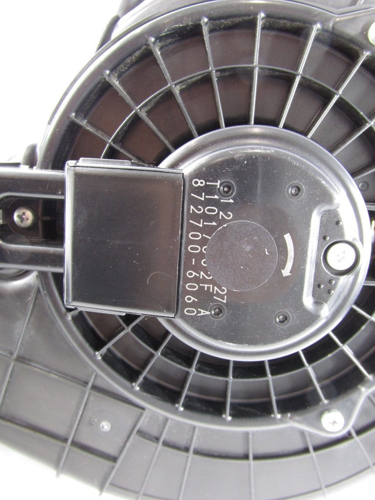 2014-2018 Subaru Forester HVAC Blower Motor Fan Housing Case Assembly OEM