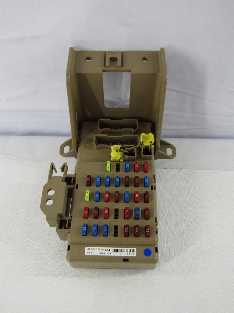 2014-2016 Fits Subaru Forester Fuse Box Relay Junction Box 82201FJ110 OEM