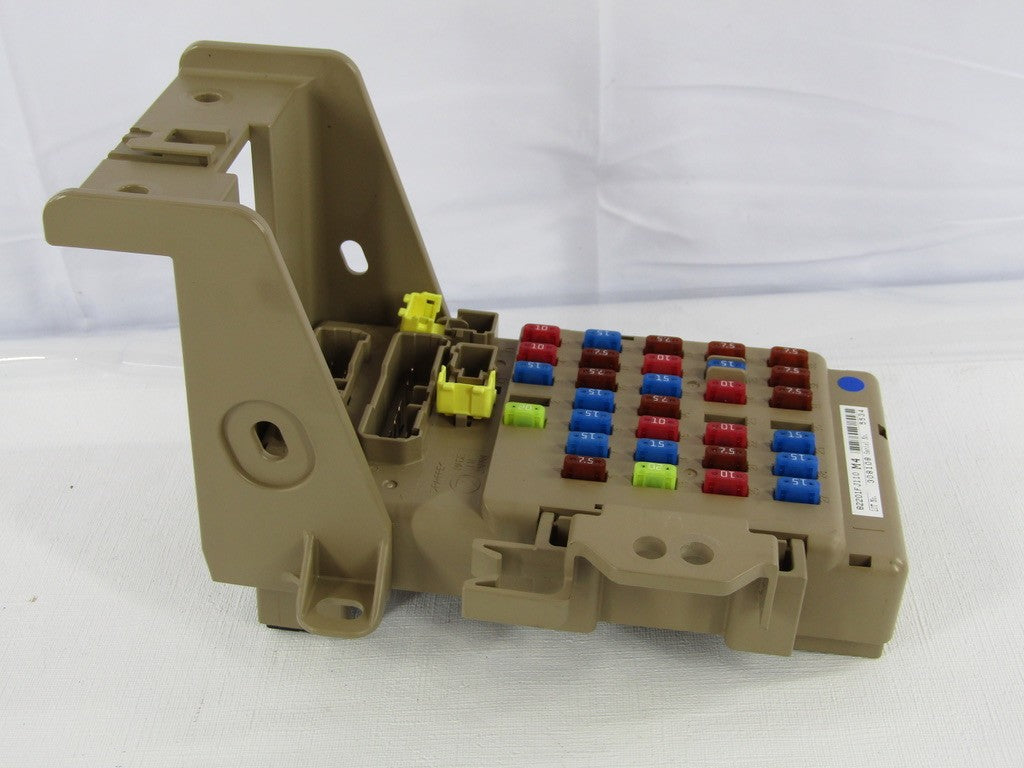 2014-2016 Fits Subaru Forester Fuse Box Relay Junction Box 82201FJ110 OEM
