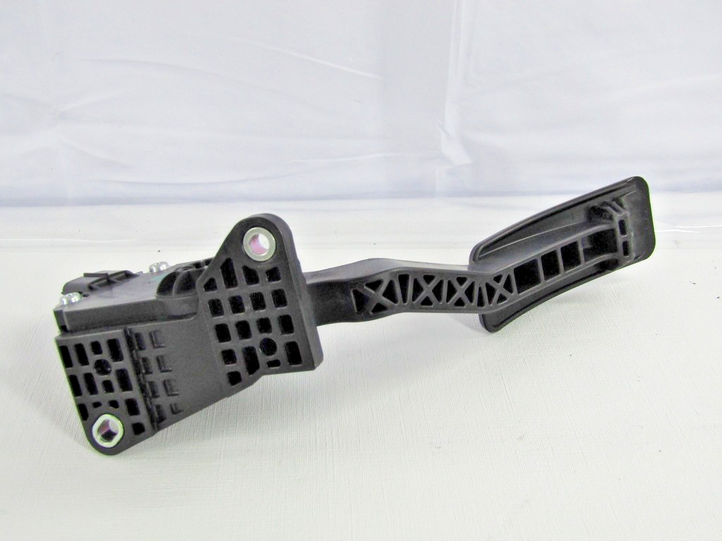 2014-2016 Subaru Forester Accelerator Gas Pedal 36010FJ010 OEM
