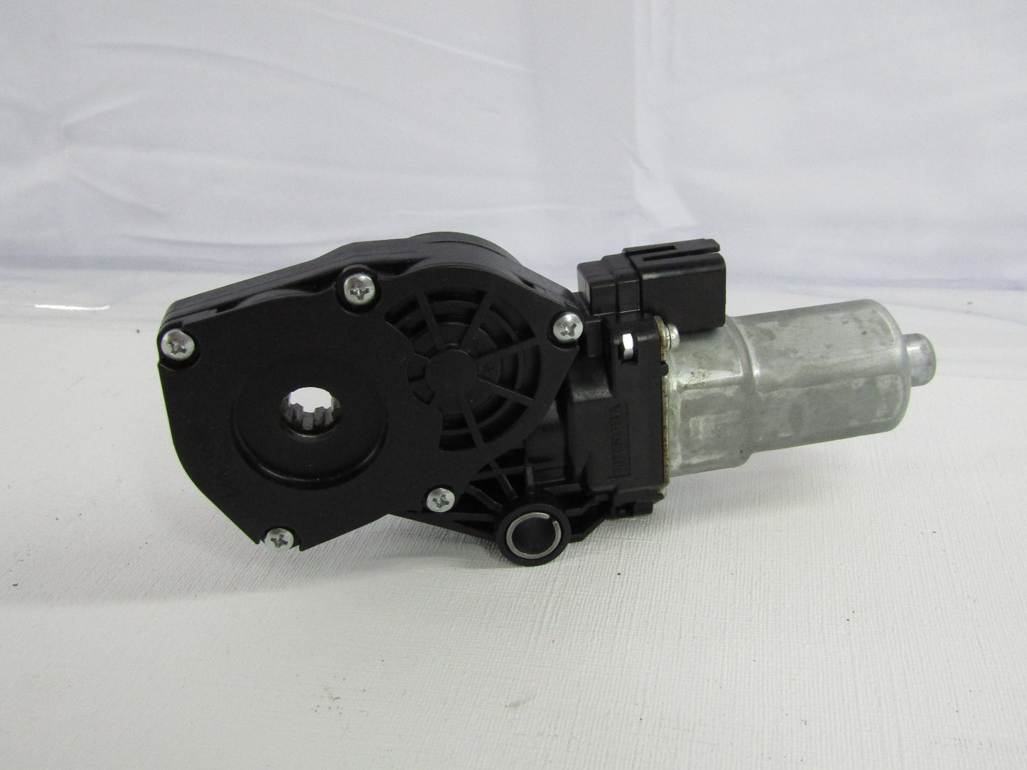 2014-2018 Subaru Forester Left Front Seat Adjustment Motor OEM