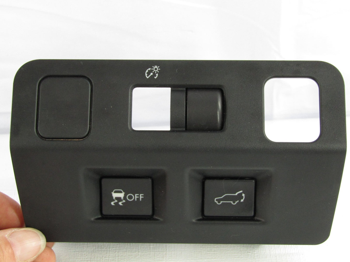 2014-2015 Subaru Forester Traction Control Power Gate Switch Bezel Trim OEM