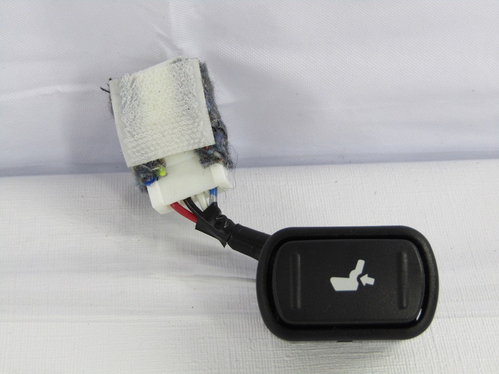 2014-2018 Subaru Forester Front Left Seat Recline Switch Knob Black OEM