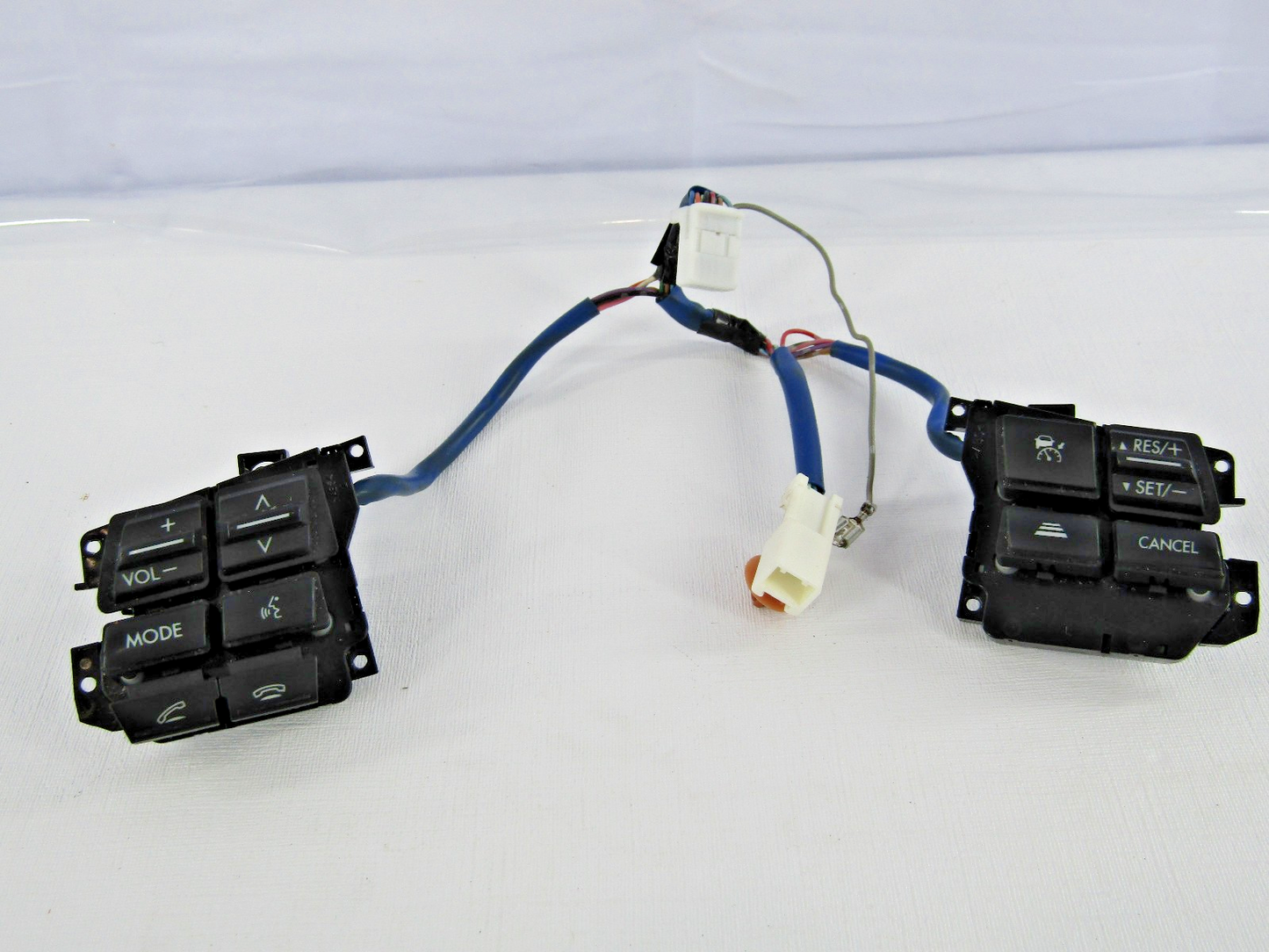 2014-2015 Subaru Forester Steering Wheel Mounted Satellite Switch Module OEM