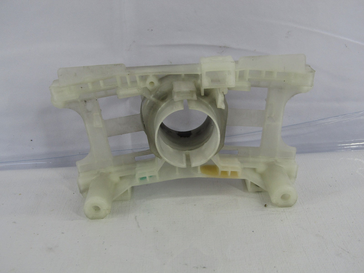 1998-1999 Toyota 4Runner Steering Column Mounting Bracket 84310-3D020 OEM