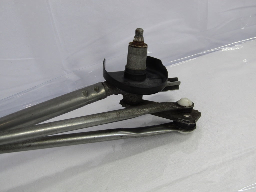 2014-2018 Subaru Forester Wiper Motor and Linkage 86510SG010 Assembly OEM