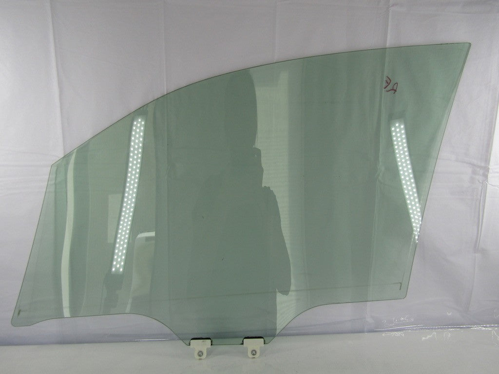 2014-2016 Subaru Forester Front Right Door Glass Window 61011SG001 OEM