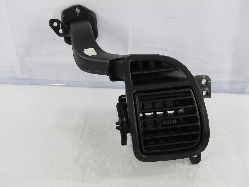 2001-2007 Toyota Sequoia Right Dash Air Vent OEM