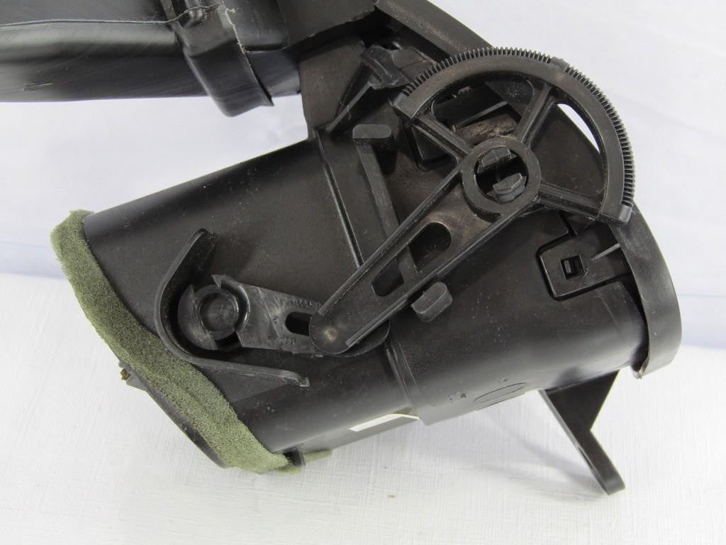 2001-2007 Toyota Sequoia Right Dash Air Vent OEM