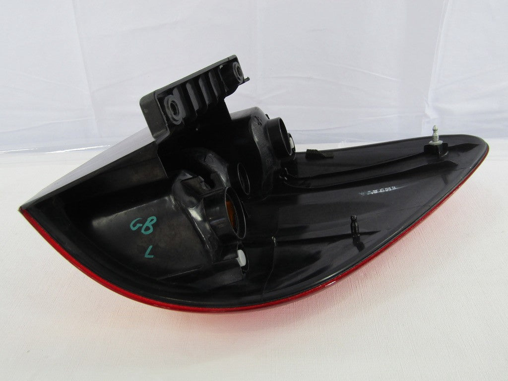 2001-2004 Toyota Sequoia Left Rear Outer Tail Light Taillight Assembly OEM
