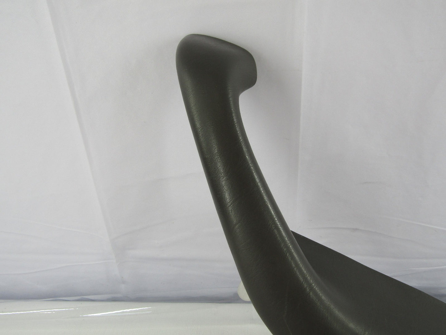 2001-2007 Toyota Sequoia Right Front Door Handle Armrest Arm Rest Dark Gray OEM