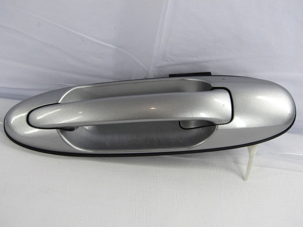 2001-2007 Toyota Sequoia Exterior Rear Left Door Handle Assembly OEM