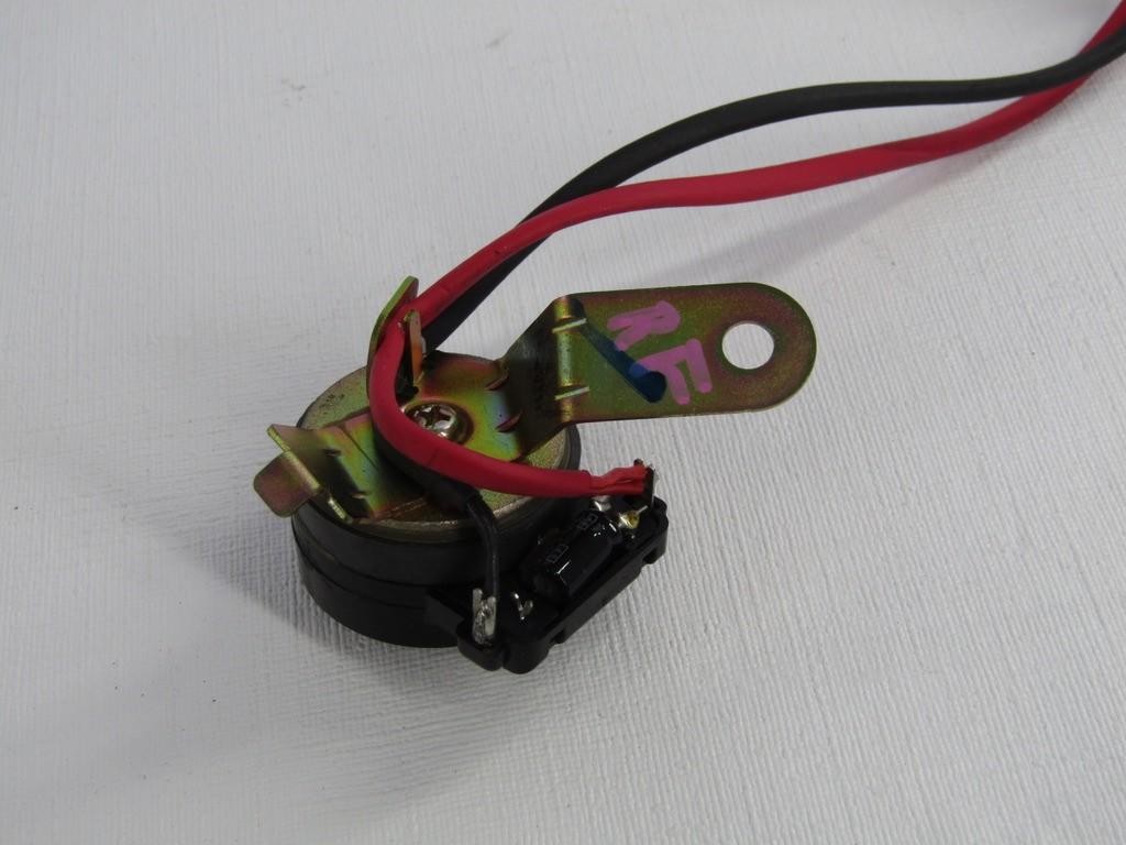 2001-2007 Toyota Sequoia Front Right Door Speaker Tweeter OEM