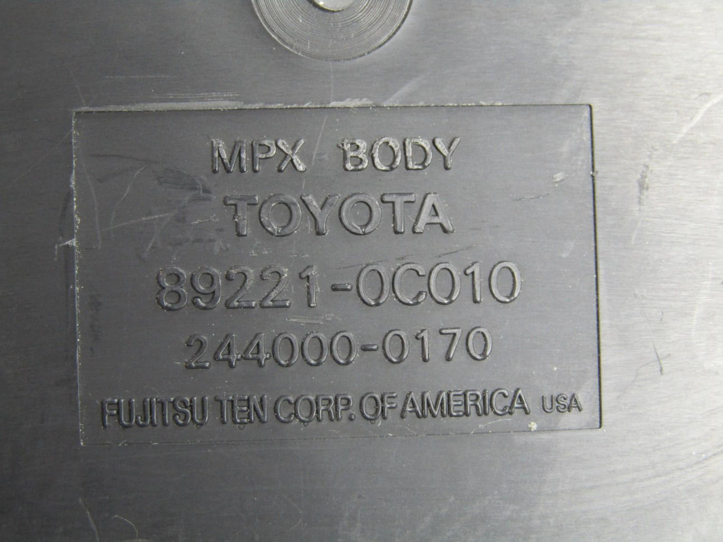 2001-2004 Toyota Sequoia 4.7 Multiplex MPX Body Network Computer 89221-0C010 OEM
