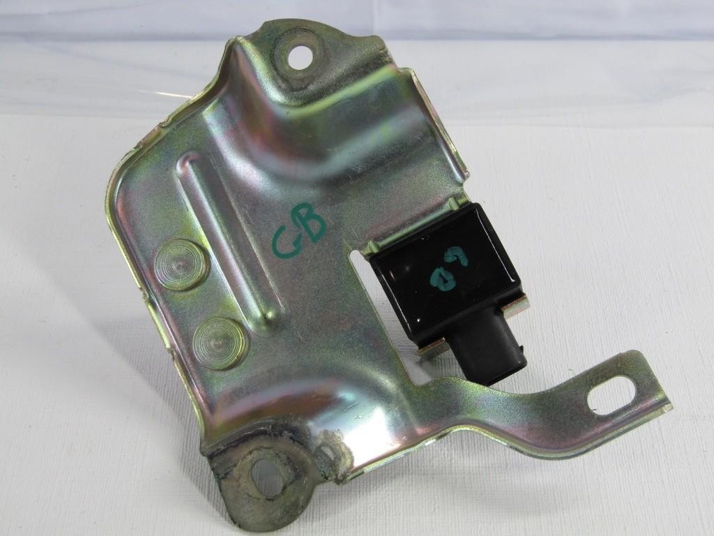 Toyota Lateral Acceleration Sensor 89441-0C010 From A 2001 Sequoia OEM