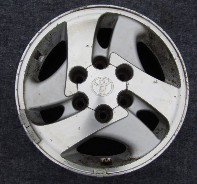 2001-2004 Toyota Sequoia Machined Silver Wheel 16" 16X7 Original Rim 69408 OEM