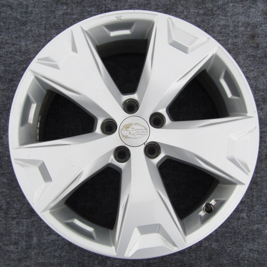 Subaru Forester 2014-2016 17X7 Aluminum Alloy Chrome 5 Spoke 68814 OEM