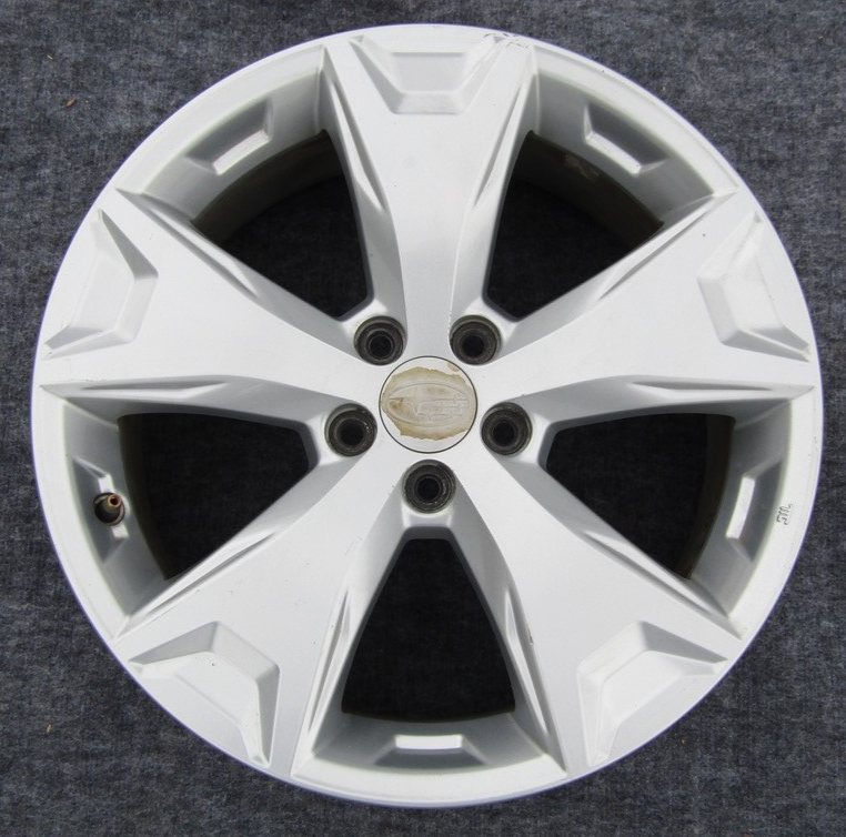 Subaru Forester 2014-2016 17X7 Aluminum Alloy Chrome 5 Spoke 68814 OEM