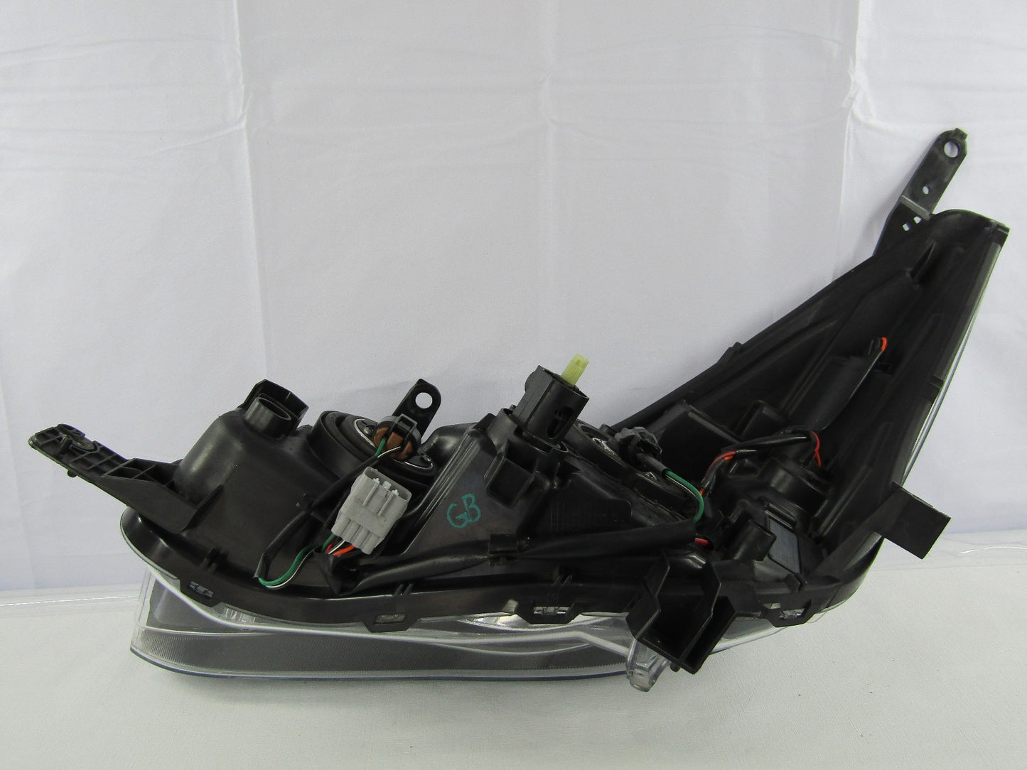 2017-2023 Subaru Impreza Right Halogen Headlight Head Lamp OEM