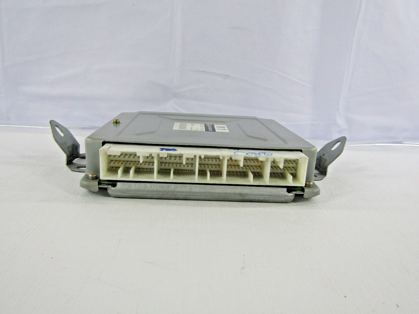 2002 Subaru Impreza WRX V1 ECU ECM Engine Computer 2.0L AT 22611AF412 OEM