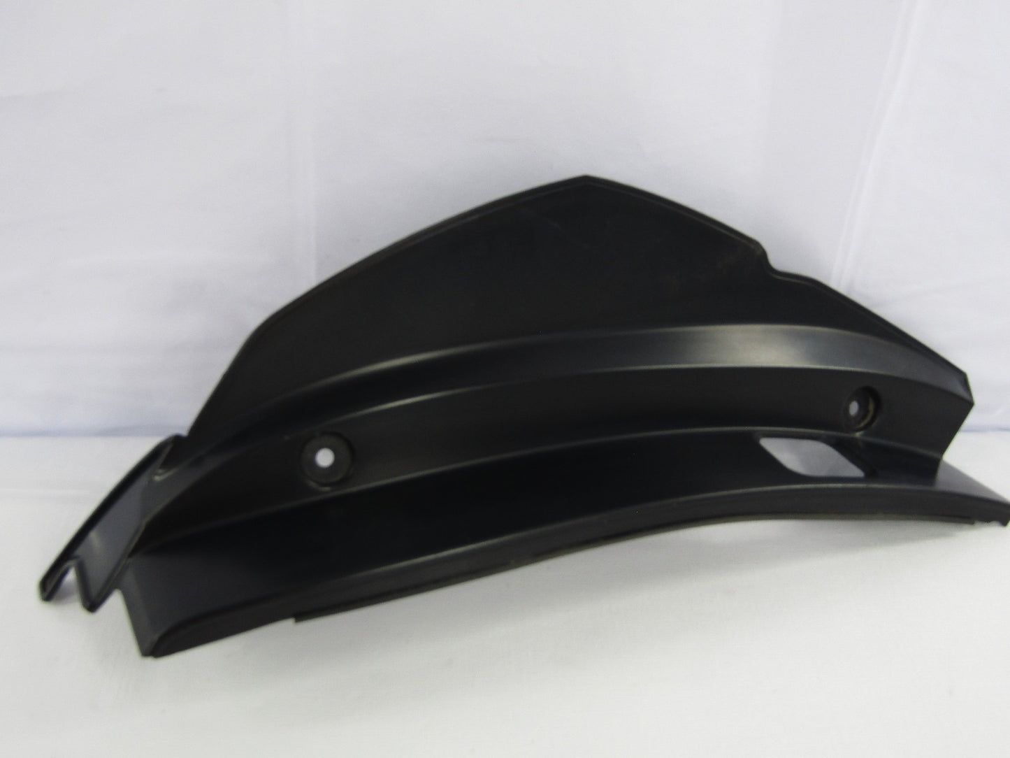 2005-2009 Subaru Outback Rear Right Tail Light Lamp RH Trim Cover