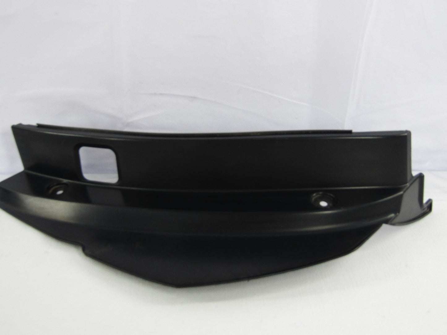 2005-2009 Subaru Outback Rear Right Tail Light Lamp RH Trim Cover