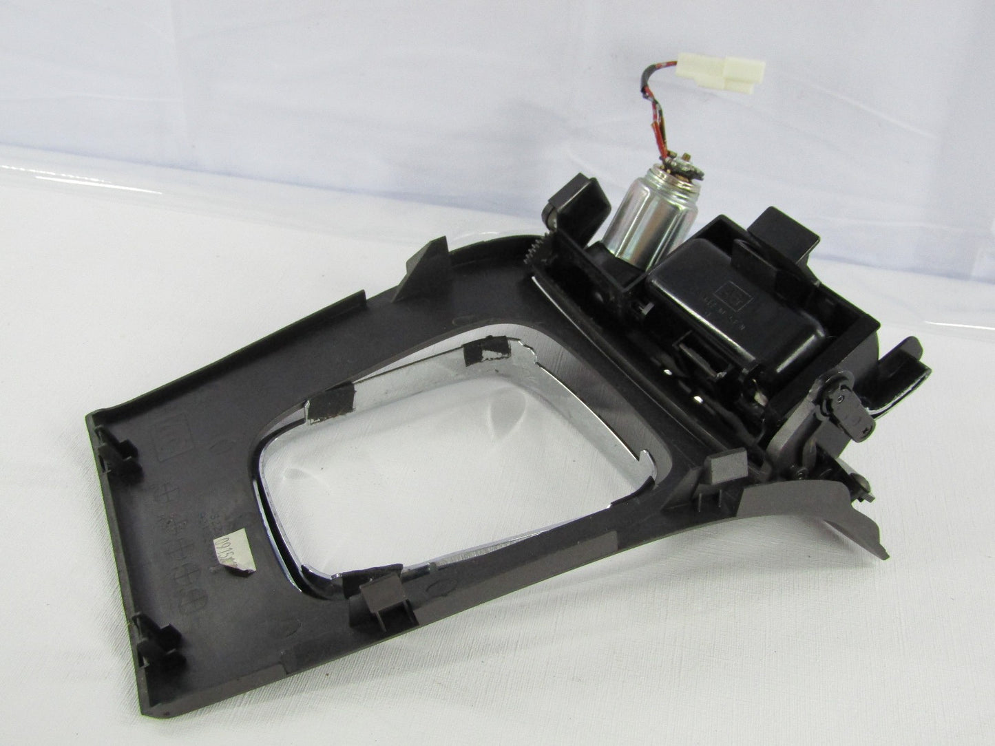2005-2009 Subaru Outback Legacy Shift Shifter Gray Bezel Assembly Trim OEM