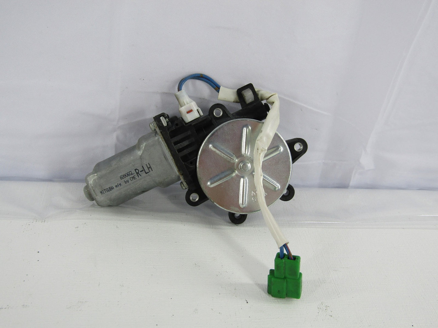 2005-2009 Subaru Legacy Outback Left Rear Window Motor OEM 62188AG01A