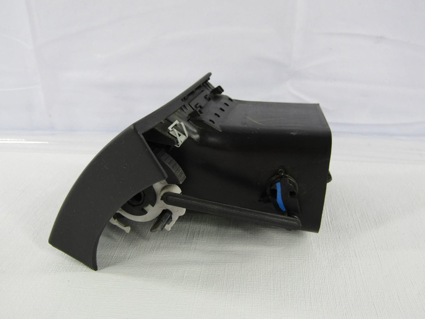 2007-2009 Subaru Legacy Outback Right Dashboard Air Vent OEM