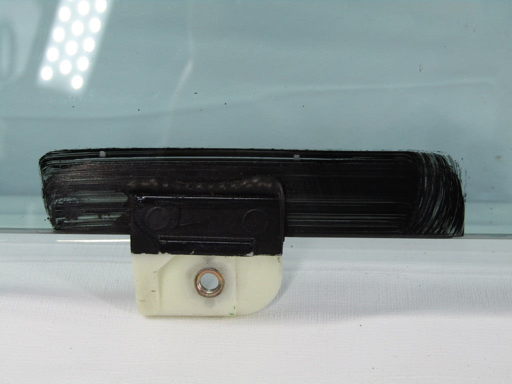 2000-2006 Toyota Tundra Right Front Door Window Glass OEM FD20546GTY