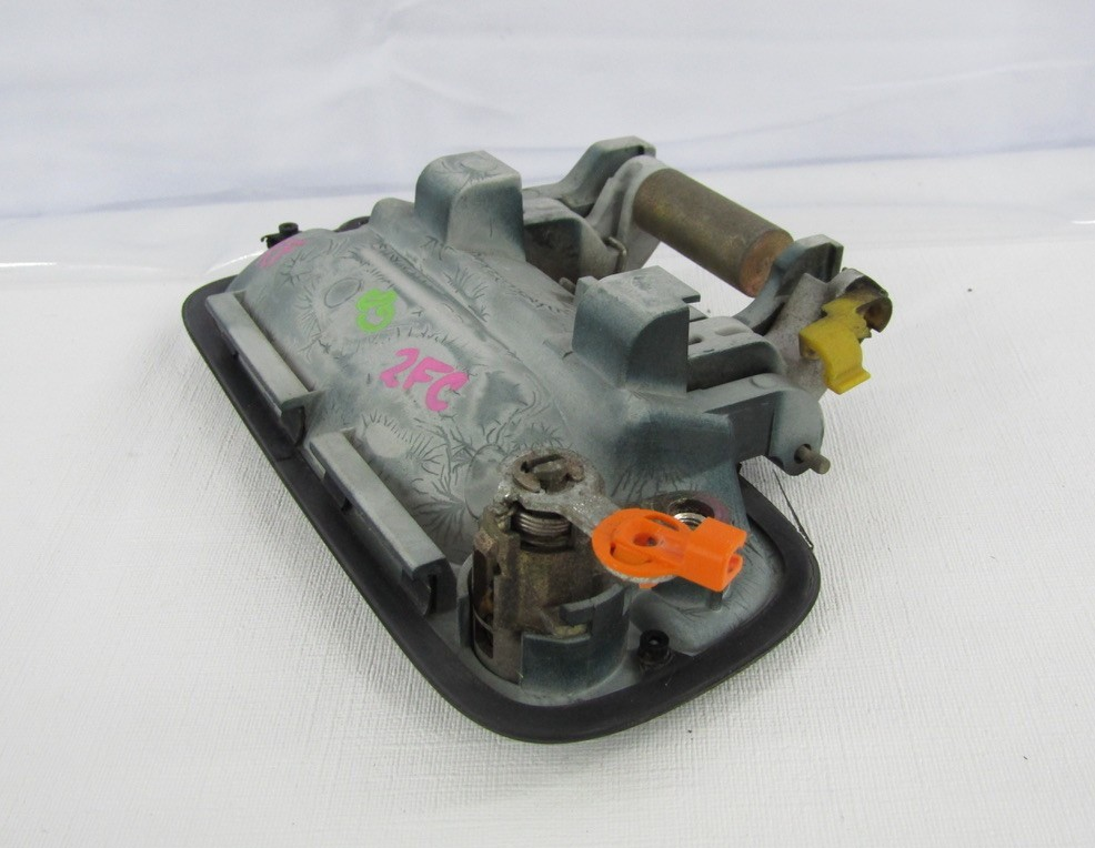 2000-2006 Toyota Tundra Right Front Exterior Door Handle OEM