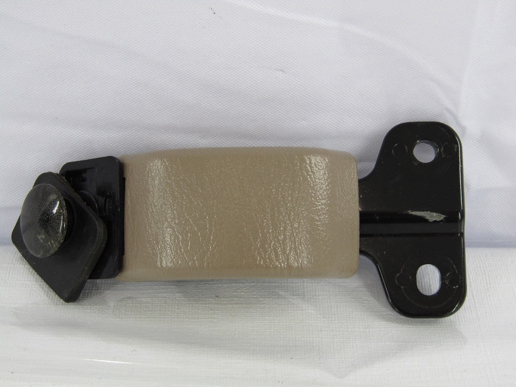 2000-2006 Toyota Tundra Pickup Truck Right Quarter Window Buckle Latch Lock