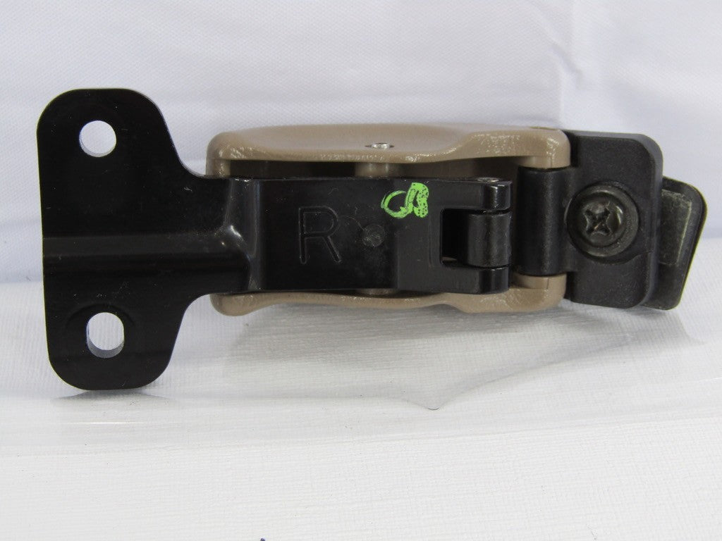 2000-2006 Toyota Tundra Pickup Truck Right Quarter Window Buckle Latch Lock