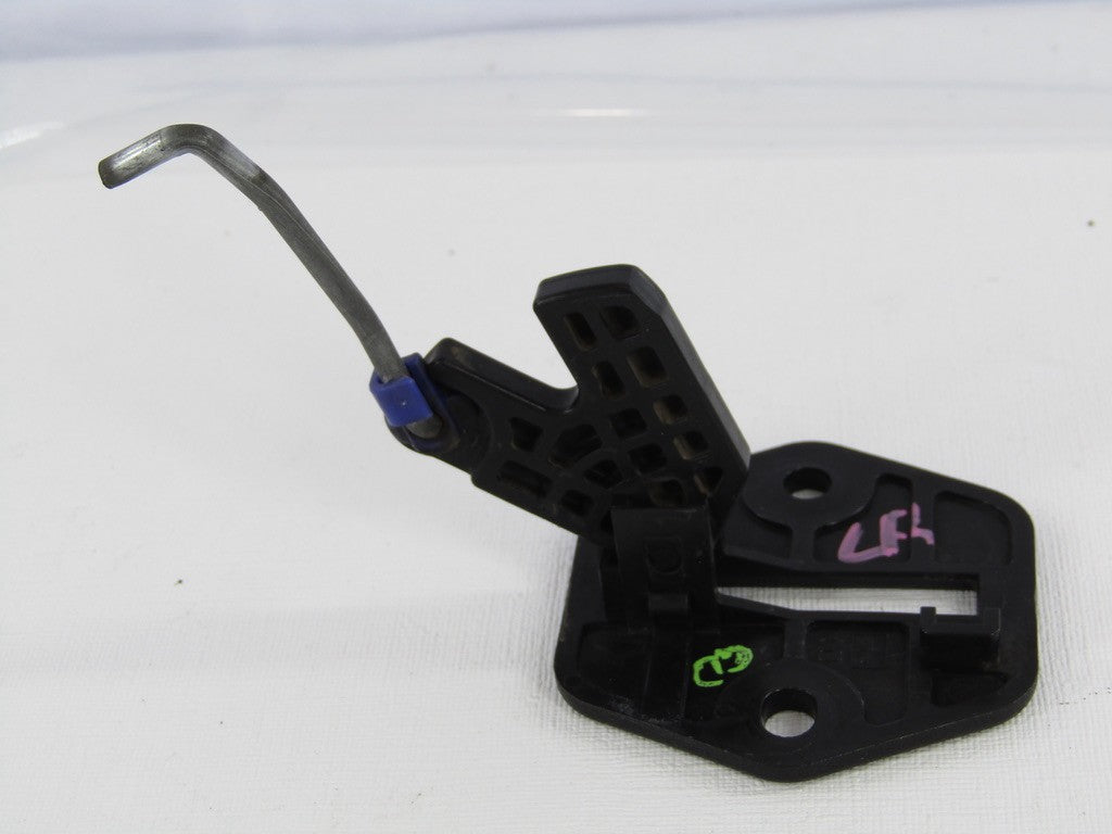 2000-2006 Toyota Tundra Access Cab Rear Left Door Latch Lock Operating Rod OEM