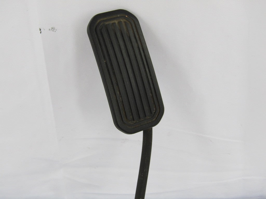 2000-2005 Toyota Tundra Gas Pedal Accelerator OEM