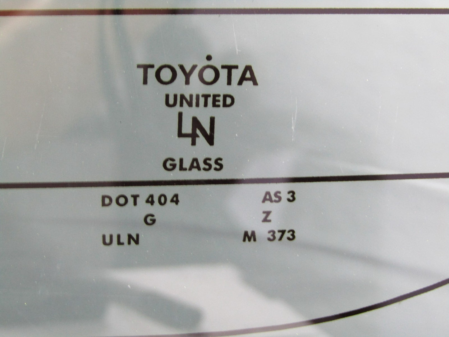 2000-2007 Toyota Sequoia Rear Liftgate Glass OEM -Used- FB21331YPY
