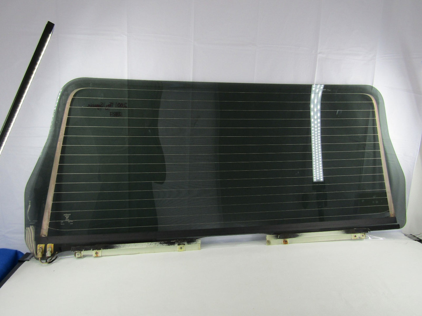 2000-2007 Toyota Sequoia Rear Liftgate Glass OEM -Used- FB21331YPY