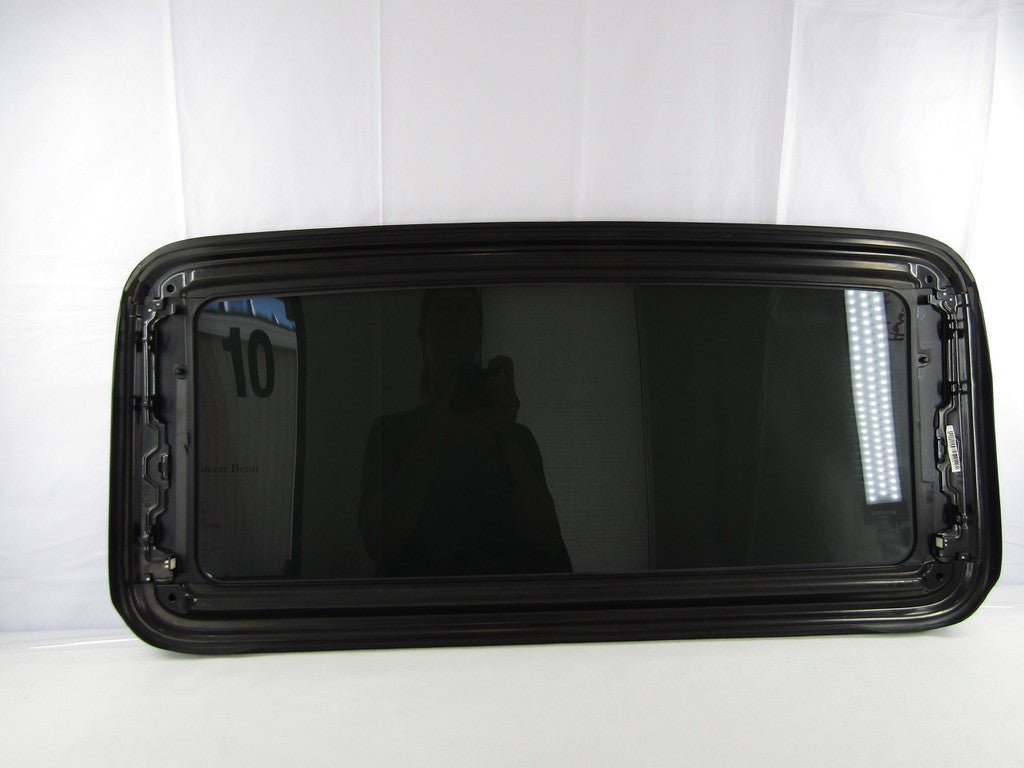 2005-2010 Honda Odyssey Sun Roof Sunroof Window Glass OEM 70200-SHJ-A42