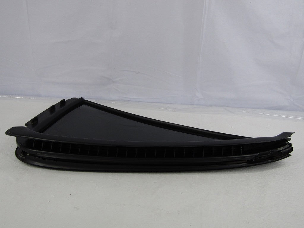 2001-2007 Toyota Sequoia Rear Right Vent Glass Quarter Window OEM