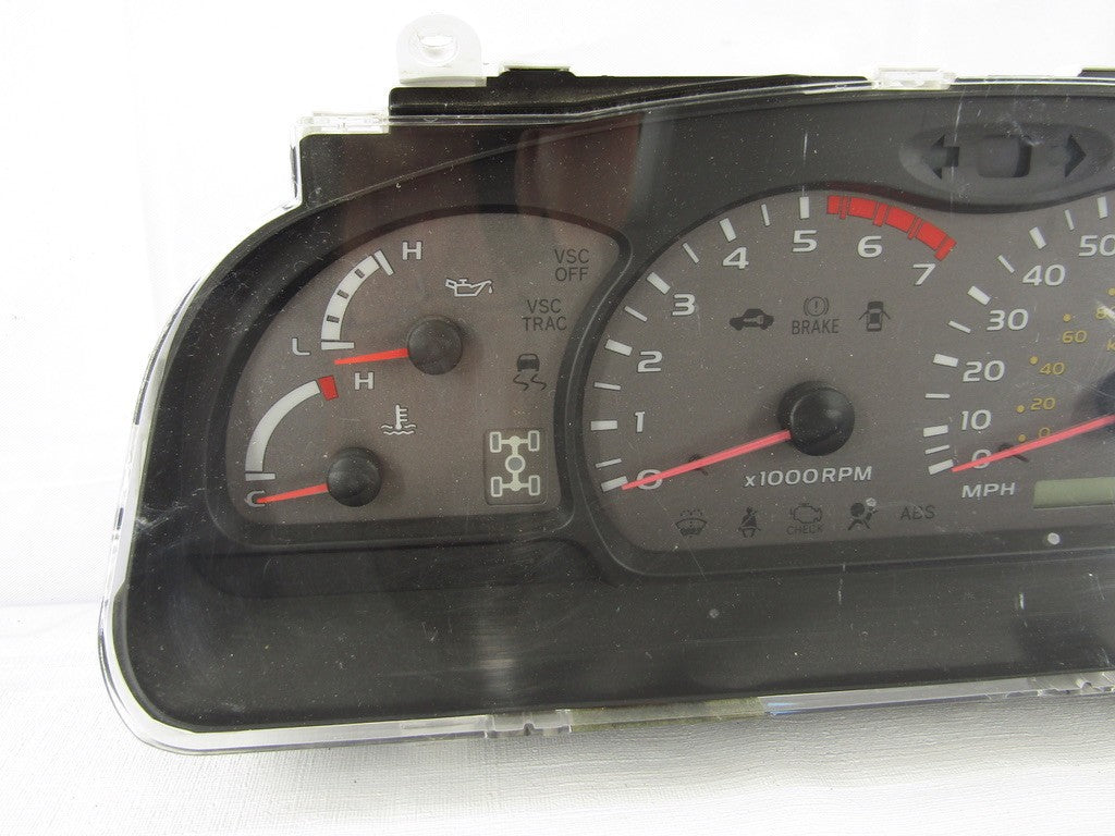 2001-2004 Toyota Sequoia SR5 4X4 Instrument Speedometer Cluster 83800-0C111 OEM