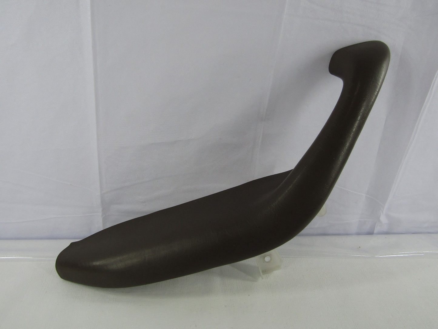 2001-2007 Toyota Sequoia Left Front Door Armrest Brown OEM